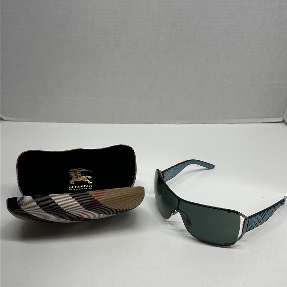 Burberry Shield Sunglasses Oversized Designer Glasses Silver Metal Blue Frames - Picture 9 of 11